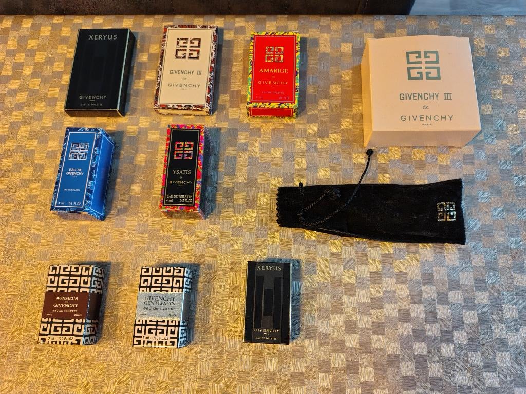 Miniatuur parfum flesjes Givenchy, Verzamelen, Ophalen, Miniatuur