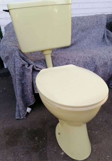 vintage toilet wc Villeroy Boch lichtgeel 1969, Ophalen, Huis en Inrichting