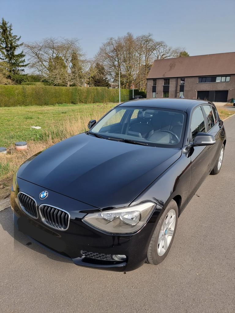 BMW 1 Serie 114i + set wielen met winterbanden, Auto's, BMW, Particulier, 1 Reeks, ABS, Airbags, Airconditioning, Elektrische ramen