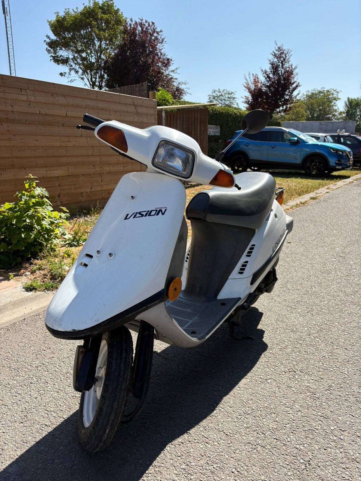 Honda vision b klasse, Vélos & Vélomoteurs, Cyclomoteurs | Honda, Enlèvement, Comme neuf, Classe B (45 km/h)
