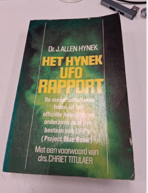 Het Hynek UFO Rapport - Dr. J. Allen Hynek Project Blue Boo