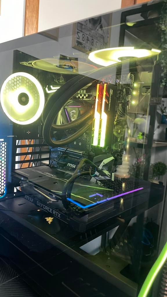 Gaming pc RTX 2080 / i7-9700K + 32” 180Hz Curved Monitor |, Avec carte vidéo, Virtual Reality, 4 Ghz ou plus, Enlèvement