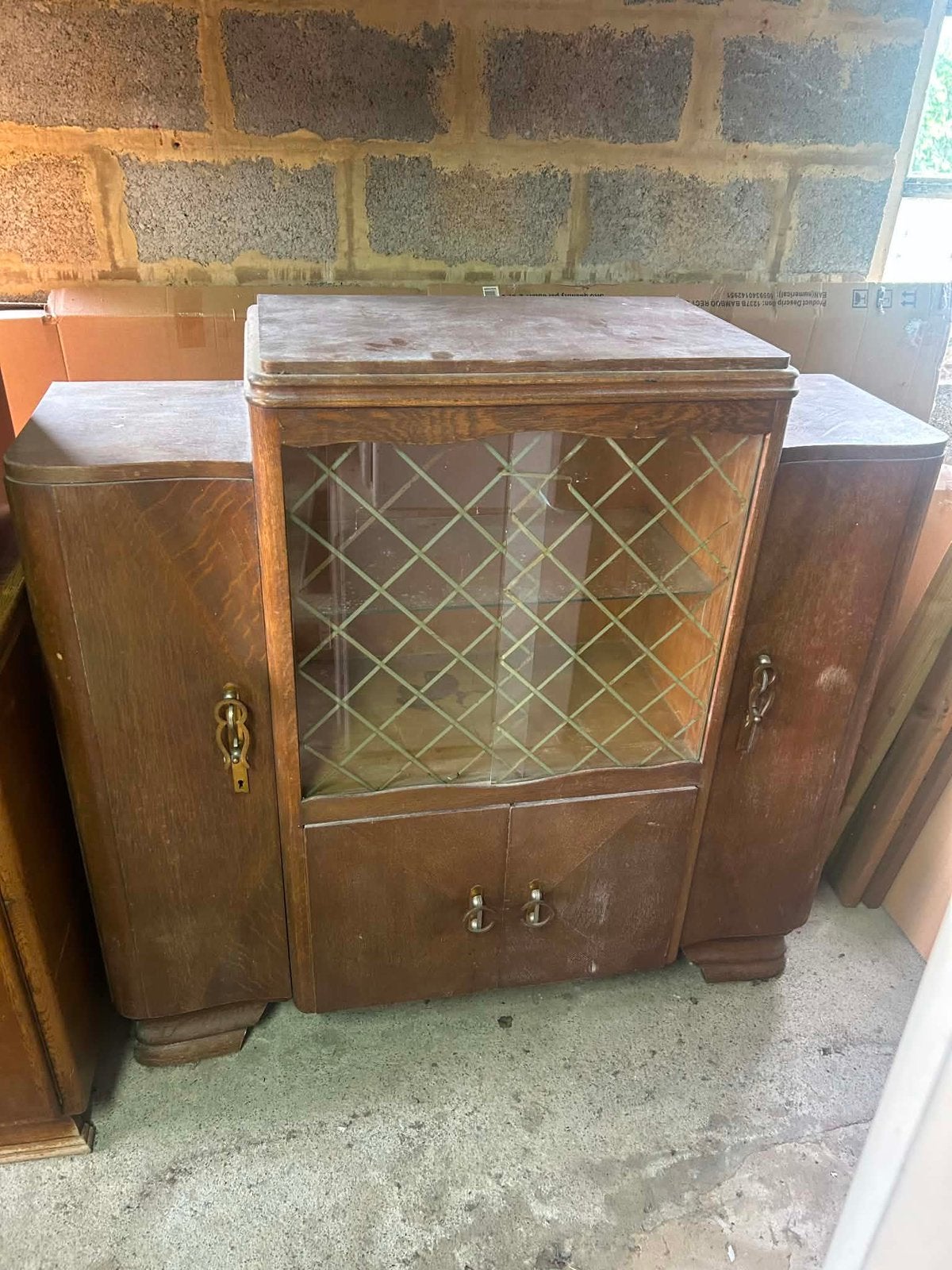 Meuble vitrine ou bar à rénover, Maison & Meubles, Armoires | Vitrines, Enlèvement, Utilisé