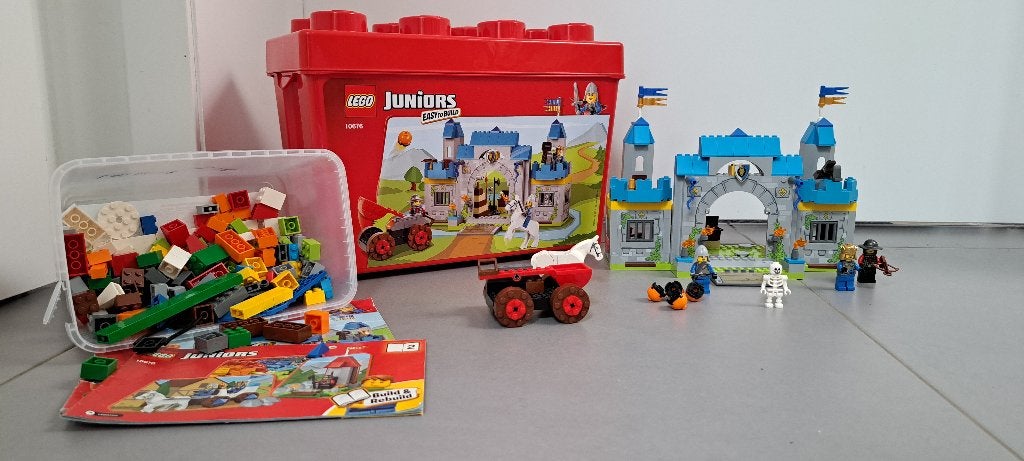 lego juniors 10676 ridderkasteel, Gebruikt, Overige thema's, Lego, Ophalen of Verzenden