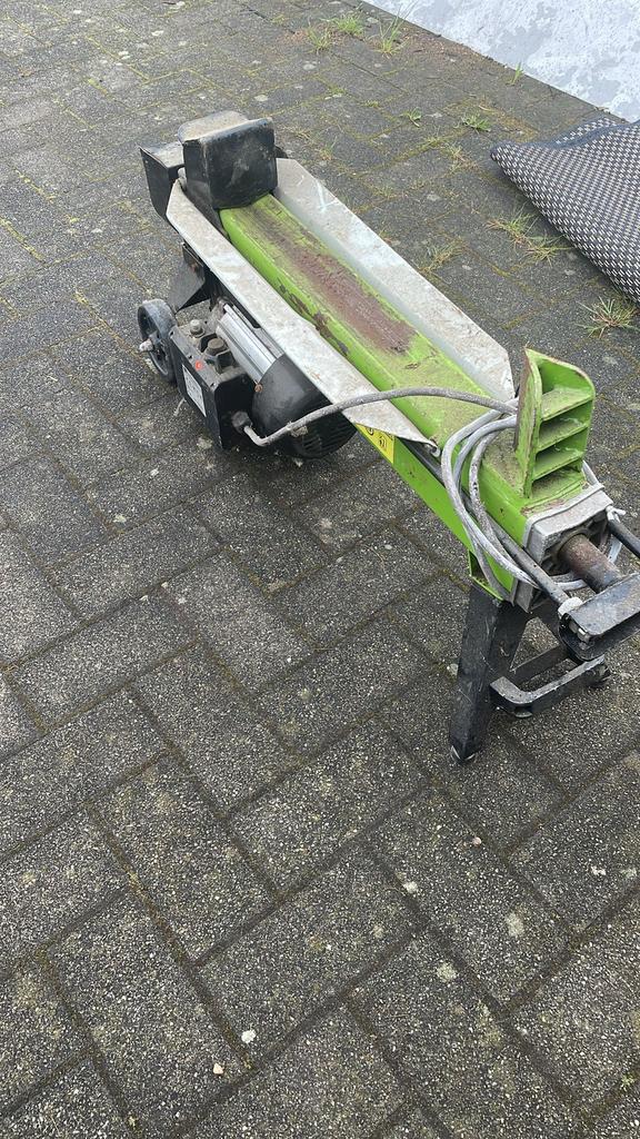 Houtkloofmachine, Ophalen, Gebruikt