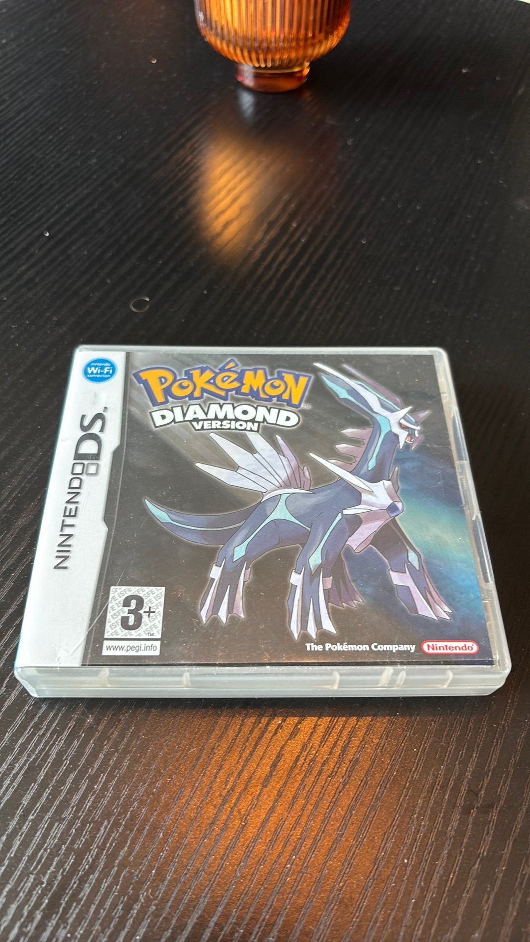 Pokémon Diamond Version Nintendo DS CIB, Games en Spelcomputers, Ophalen, Gebruikt