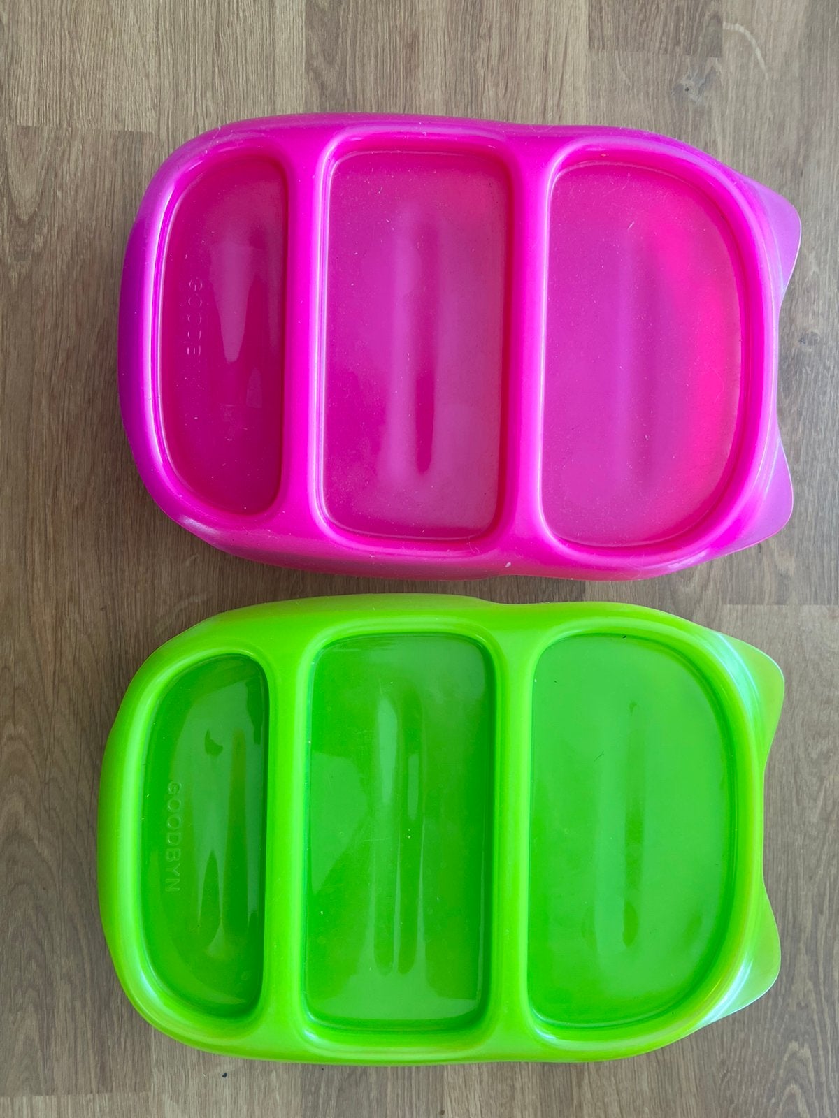 2 GOODEYN brooddozen met 3 vakken – roze & groen, Broodtrommel, Ophalen of Verzenden, Gebruikt, Kunststof