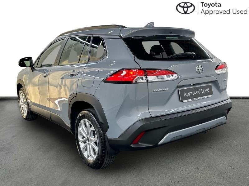 Toyota Corolla Cross Dynamic | winter pack | carplay, Autos, Argent ou Gris, Achat, Euro 6, Noir