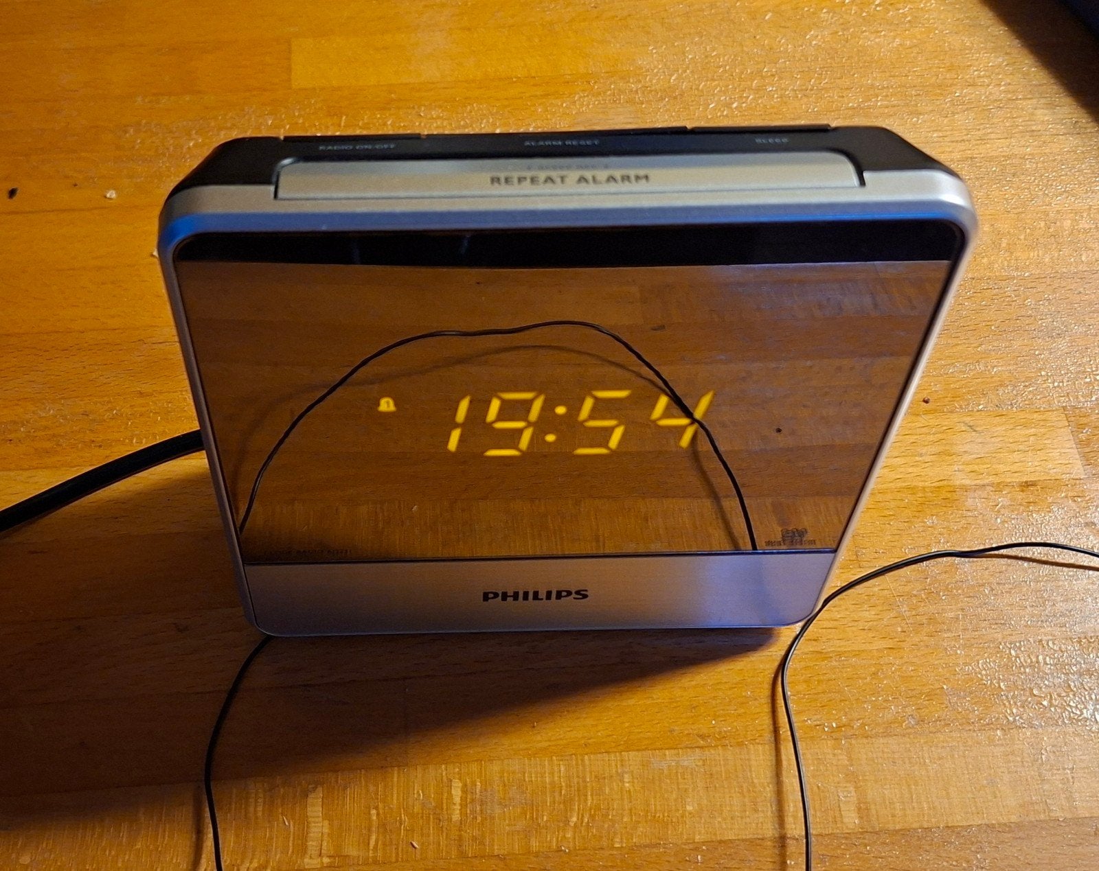 radio réveil ️ Philips très bon état, Utilisé, Digital