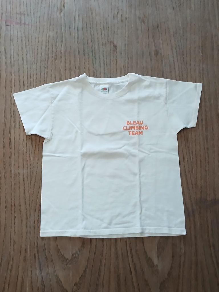Bleau Climbing Team T-shirt - Saki de Aap - Maat 116, Fruit Of The Loom, Jongen of Meisje, Ophalen of Verzenden, Zo goed als nieuw