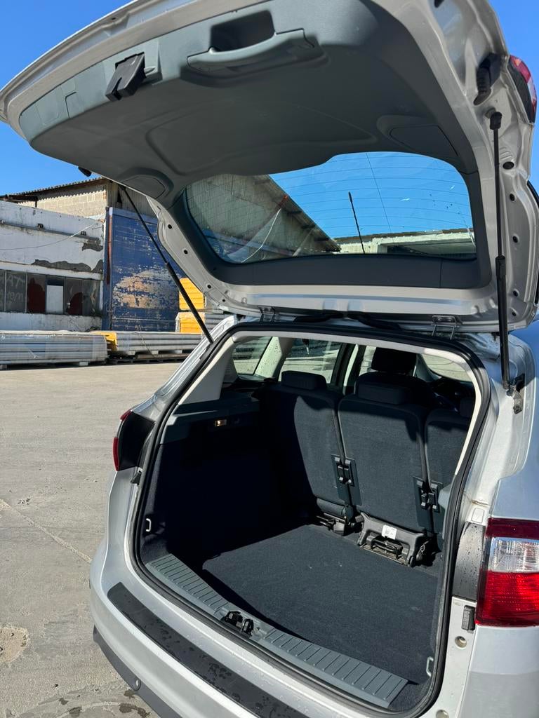 Ford C-Max 2015 essence, Autos, Ford, Achat, Euro 6, Boîte manuelle, 5 portes