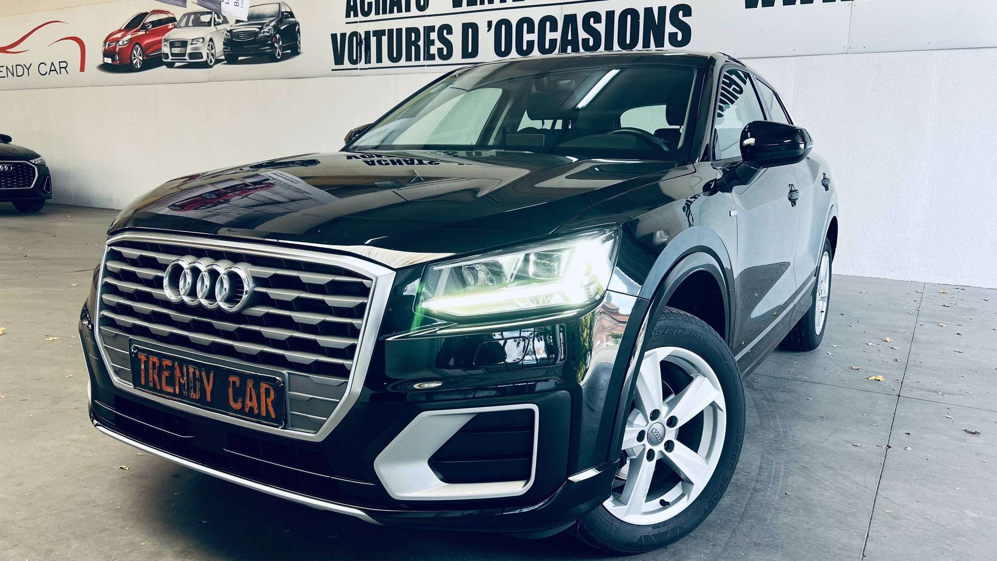 Audi Q2 Q2 35 TFSI Sport S tronic+NAVI+LED+CRUISE+CARNET+GAR, Auto's, 4 cilinders, Zwart, 1365 kg, Bedrijf