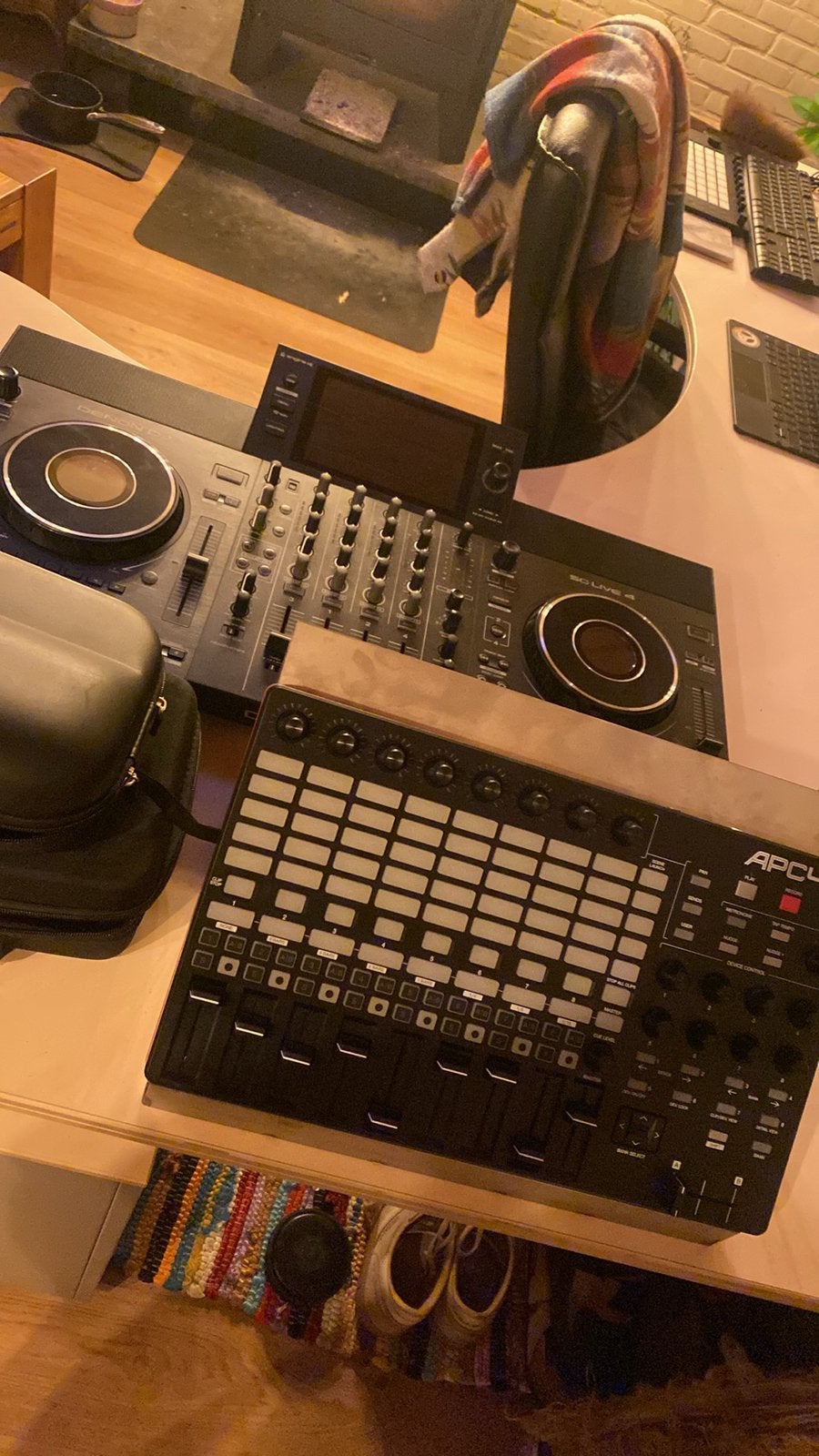 Denon dj sc live 4 nieuwstaat, Games en Spelcomputers, Spelcomputers | Overige, Ophalen, Zo goed als nieuw