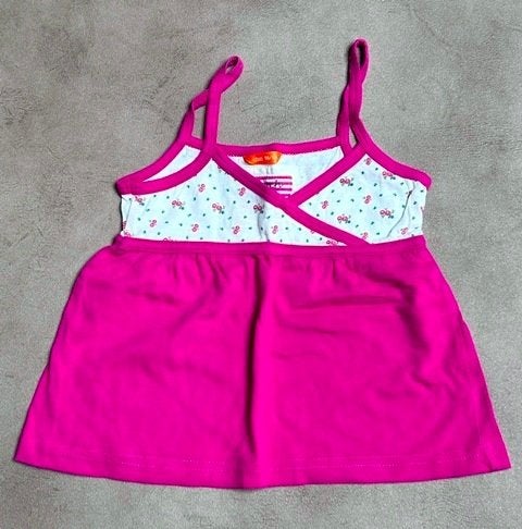 Fuchsia topje van Hema – maat 98/104, Meisje, Ophalen of Verzenden, Zo goed als nieuw, Shirt of Longsleeve