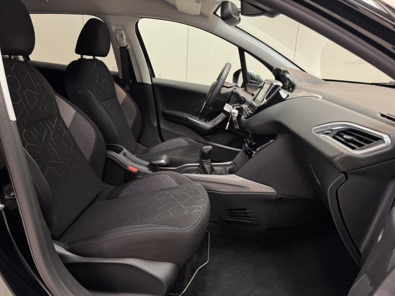 Peugeot 2008 1.2i STYLE LED|GPS|PDC|CRUISE|CARPLAY|..., Auto's, 1199 cc, Handgeschakeld, 5 deurs, 83 pk
