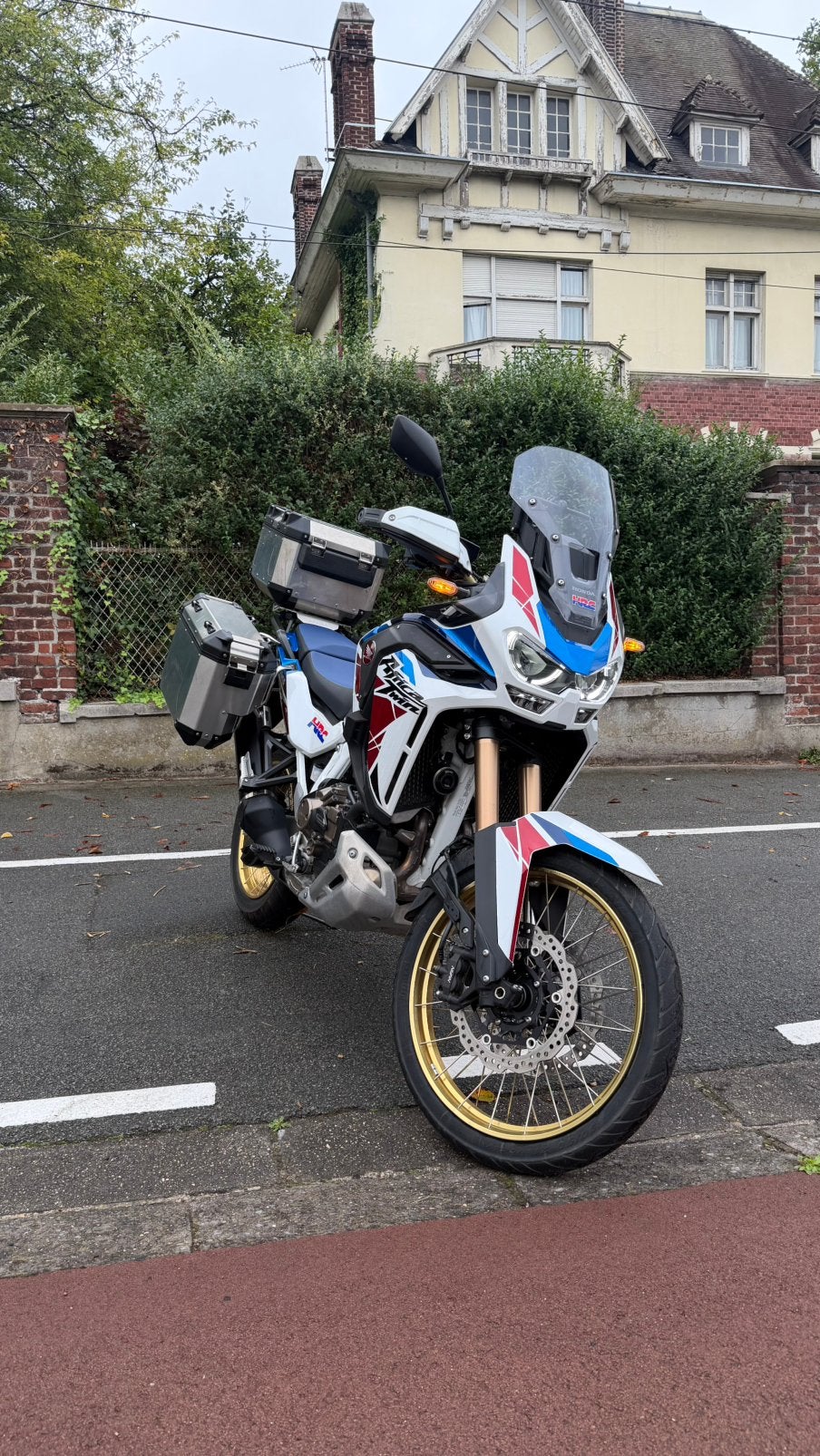 Honda Africa Twin, Particulier, Régulateur de vitesse, Automatique