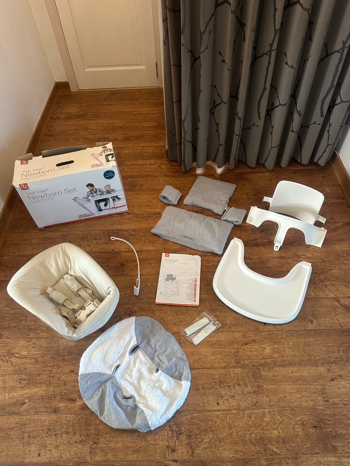 Stokke Tripp Trapp Newborn + baby set kussens dienblad, Enlèvement ou Envoi, Comme neuf