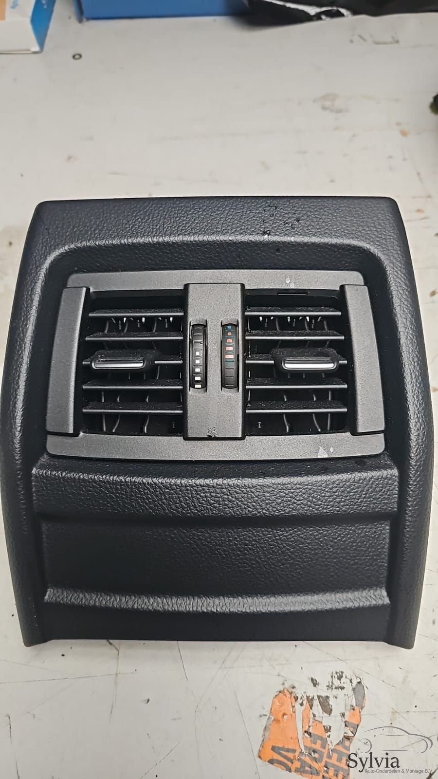 Achterste ventilatierooster luchtrooster middenconsole BMW 3, Gebruikt, -, -, Ophalen of Verzenden