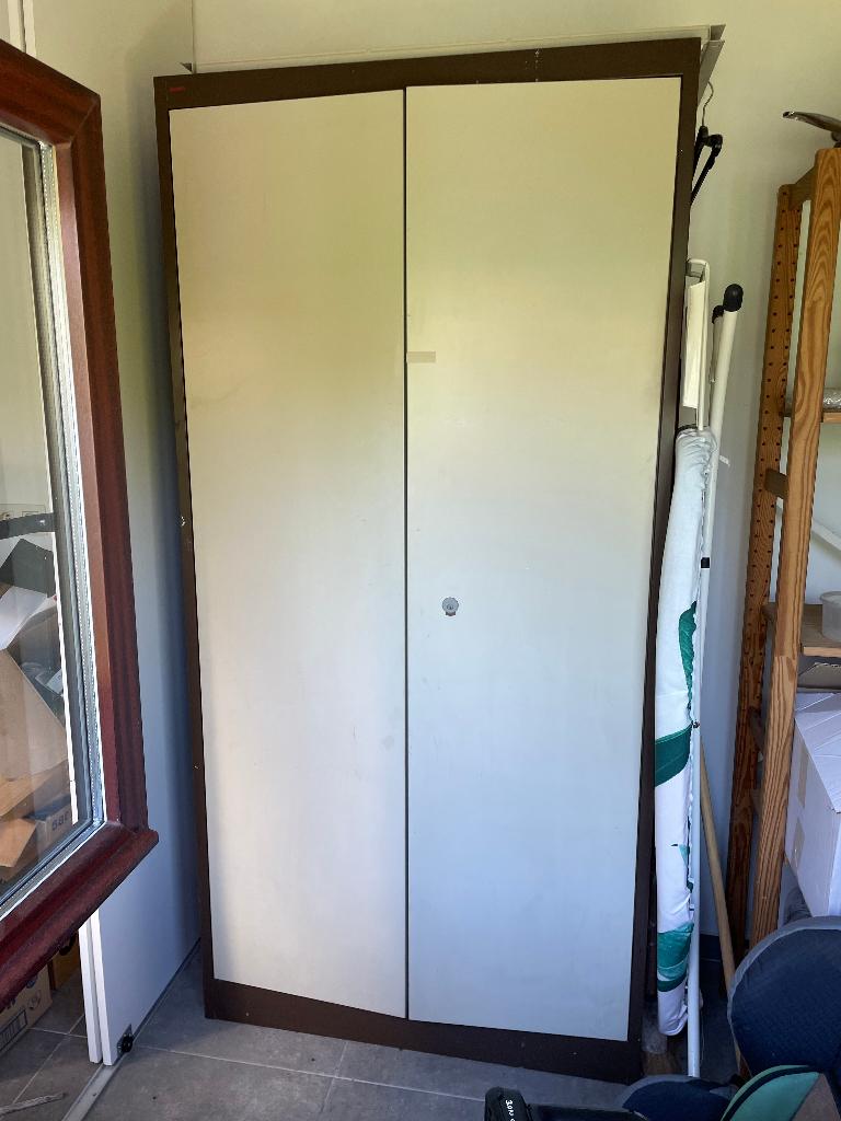 Metalen opbergkast, Huis en Inrichting, Kasten | Roldeurkasten en Archiefkasten, Ophalen, Gebruikt, 50 tot 100 cm, Metaal