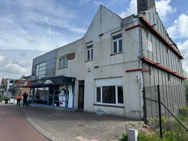 Te koop commerciële pand met woonst De Panne, Province de Flandre-Occidentale, Habitation avec espace professionnel, De Panne