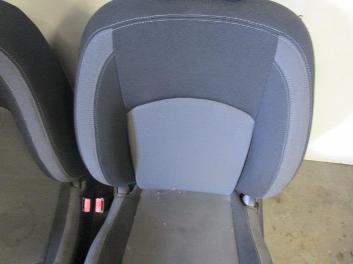 Siège gauche d'un Peugeot 206, -, 3 mois de garantie, Utilisé, -