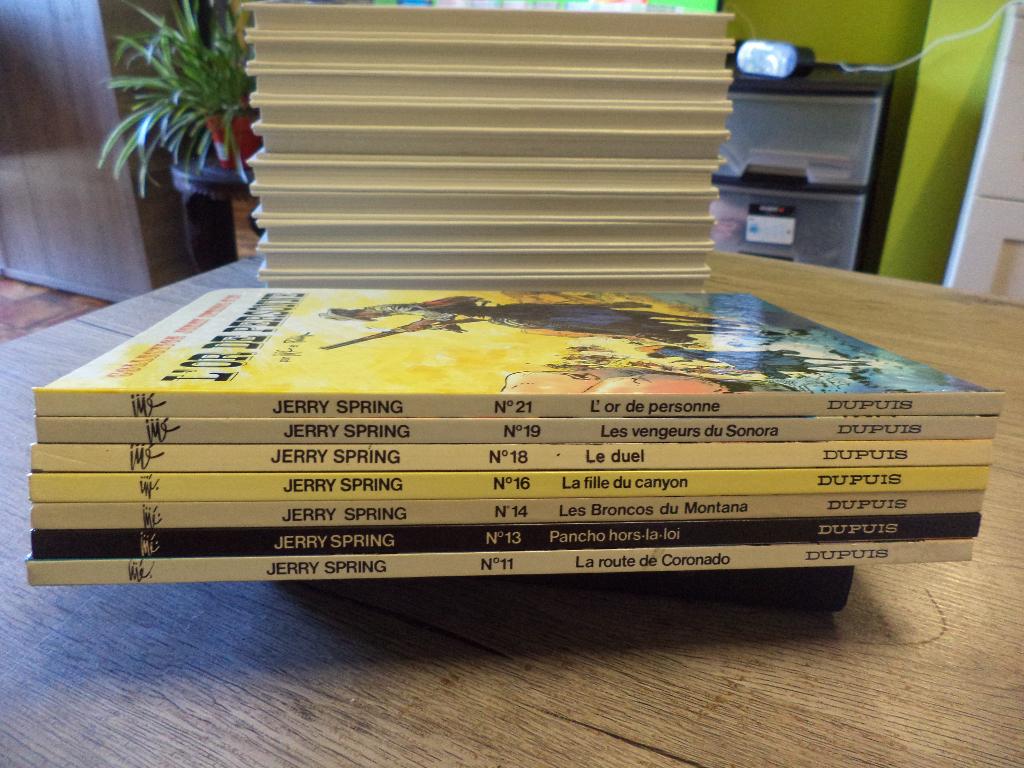 av bd jerry spring 3.50 euro la bd, Livres, Plusieurs BD, Enlèvement ou Envoi, Comme neuf