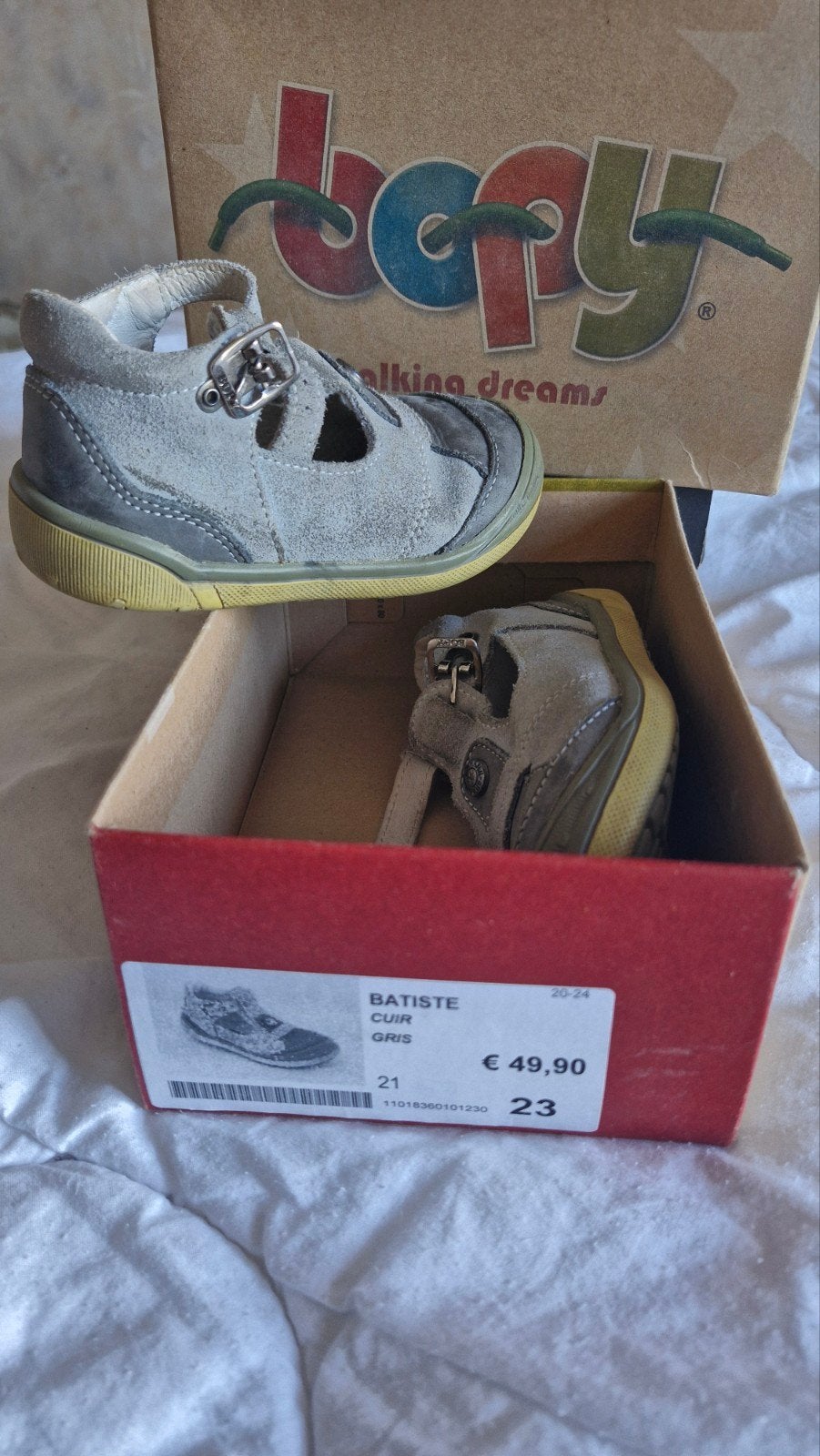 Chaussures p23, Enfants & Bébés, Vêtements de bébé | Chaussures & Chaussettes, Enlèvement