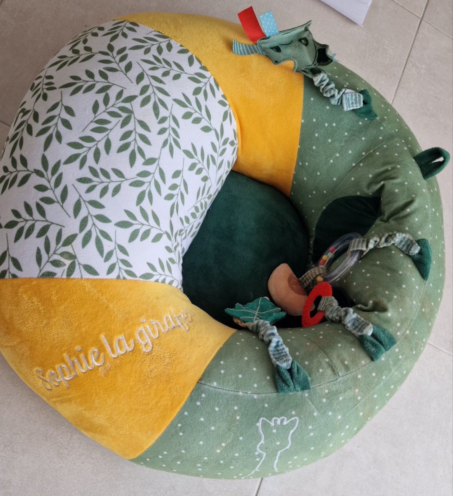 Pouffe sophie la girafe, Enlèvement