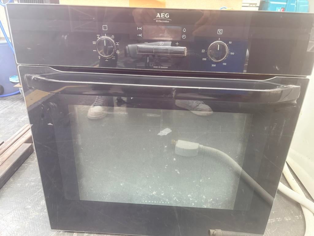 Oven AEG weg wegens nieuwe keuken werkt, Four avec gril, Encastré, 45 à 60 cm, Enlèvement