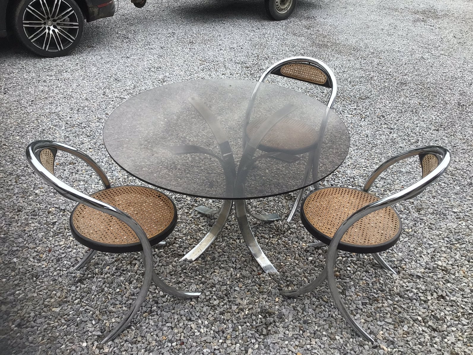 CHAISES ET TABLE DESIGN ET VINTAGE ANNEES 1970, Enlèvement, Utilisé, Verre