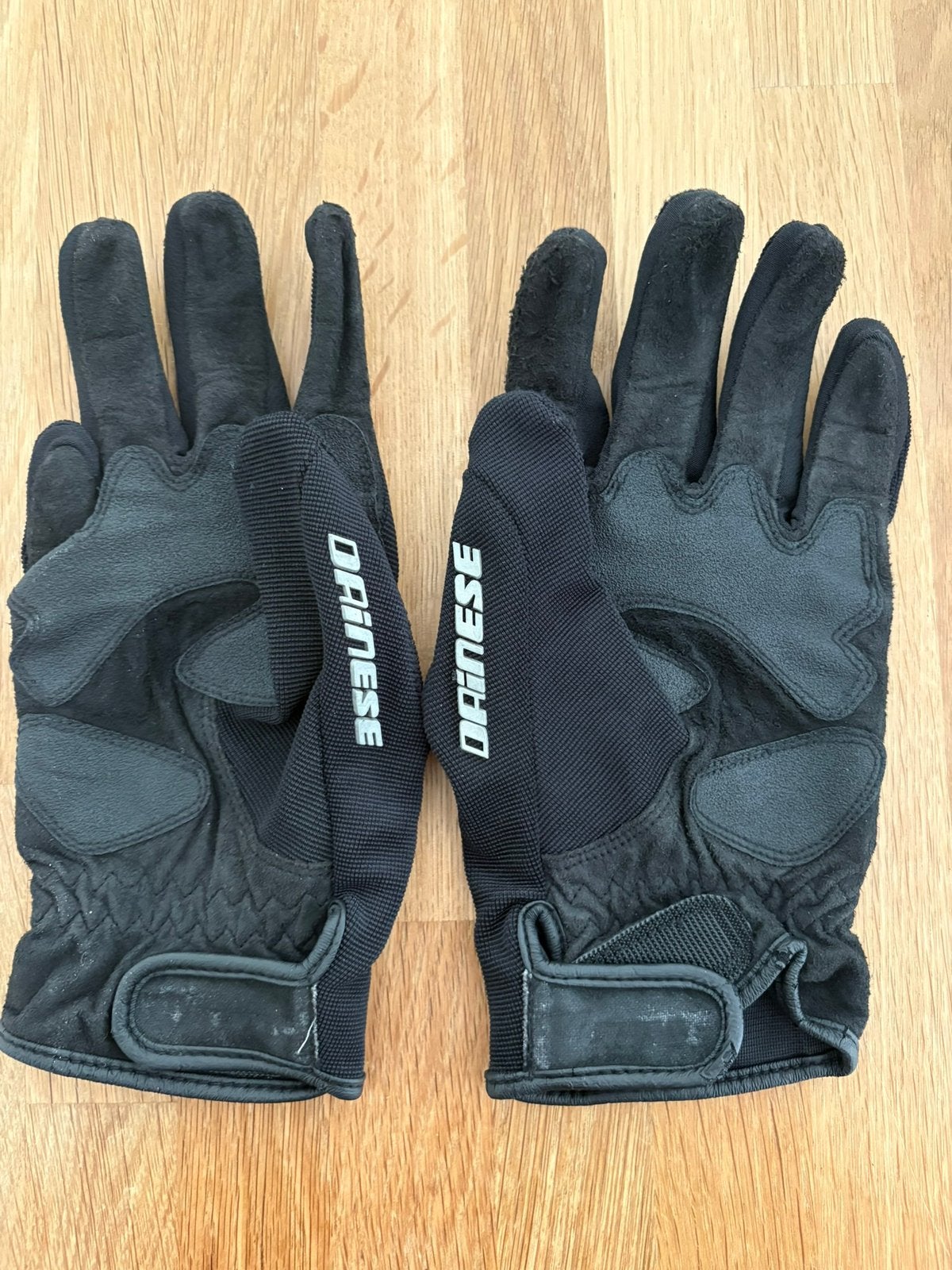 ️ Gants moto Dainese noirs – protections renforcées, Vêtements | Hommes, Enlèvement ou Envoi, Comme neuf, Gants