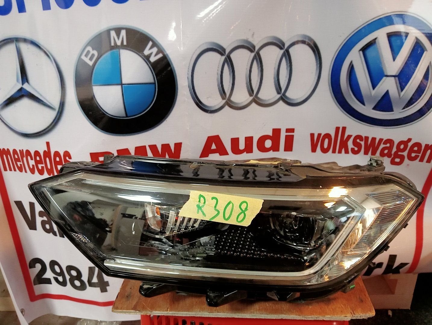 Volkswagen Jetta IV koplampen Links 17B941035E, Gebruikt, -, Volkswagen, -