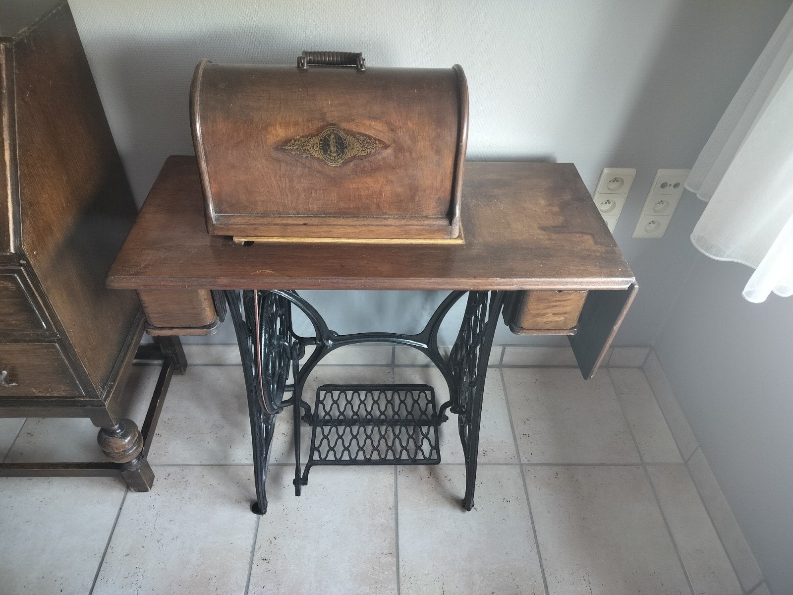 naaimachine compleet + toebehoren, Antiek en Kunst, Ophalen