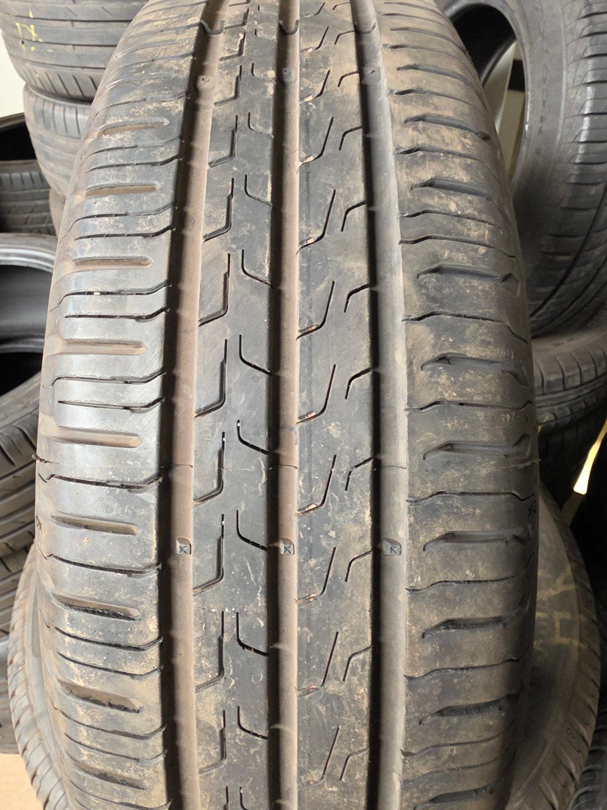 175/65r15 84h continental 35€ chacun avec montage, Enlèvement ou Envoi