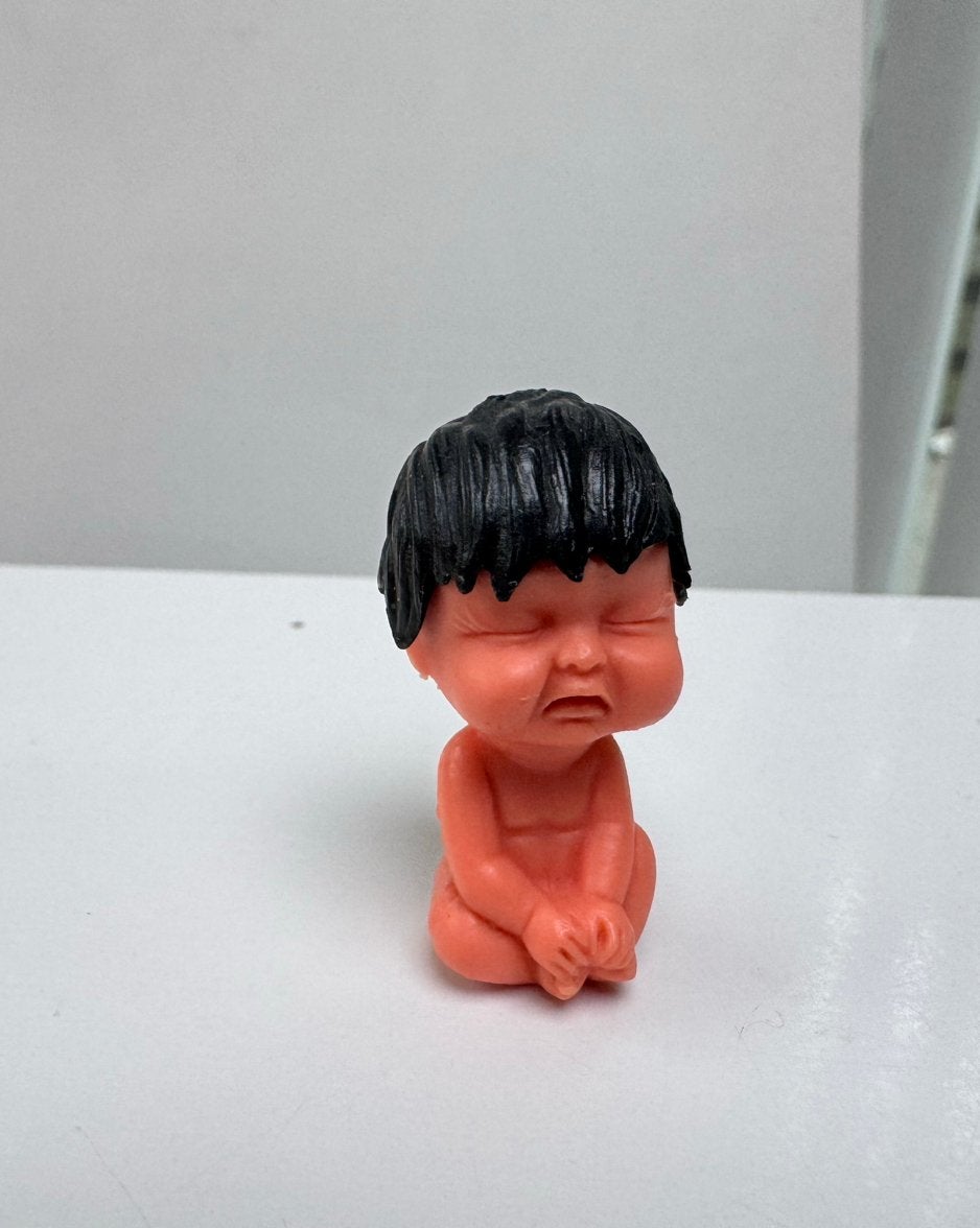Miniatuur popje naakt, Verzamelen, Ophalen, Zo goed als nieuw