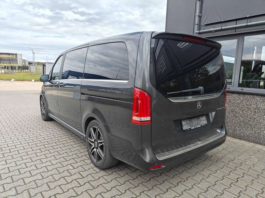Mercedes-Benz V-Klasse 300 d AMG 5-zit/LED/Warm+koud Leder/3, Cuir, Argent ou Gris, Entreprise, 5 portes