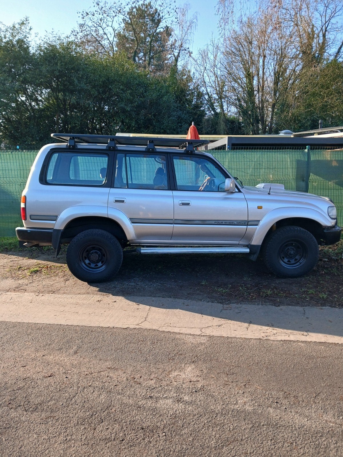 te koop hi 80, Auto's, Toyota, Automaat, Monovolume, Beige, 4200 cc