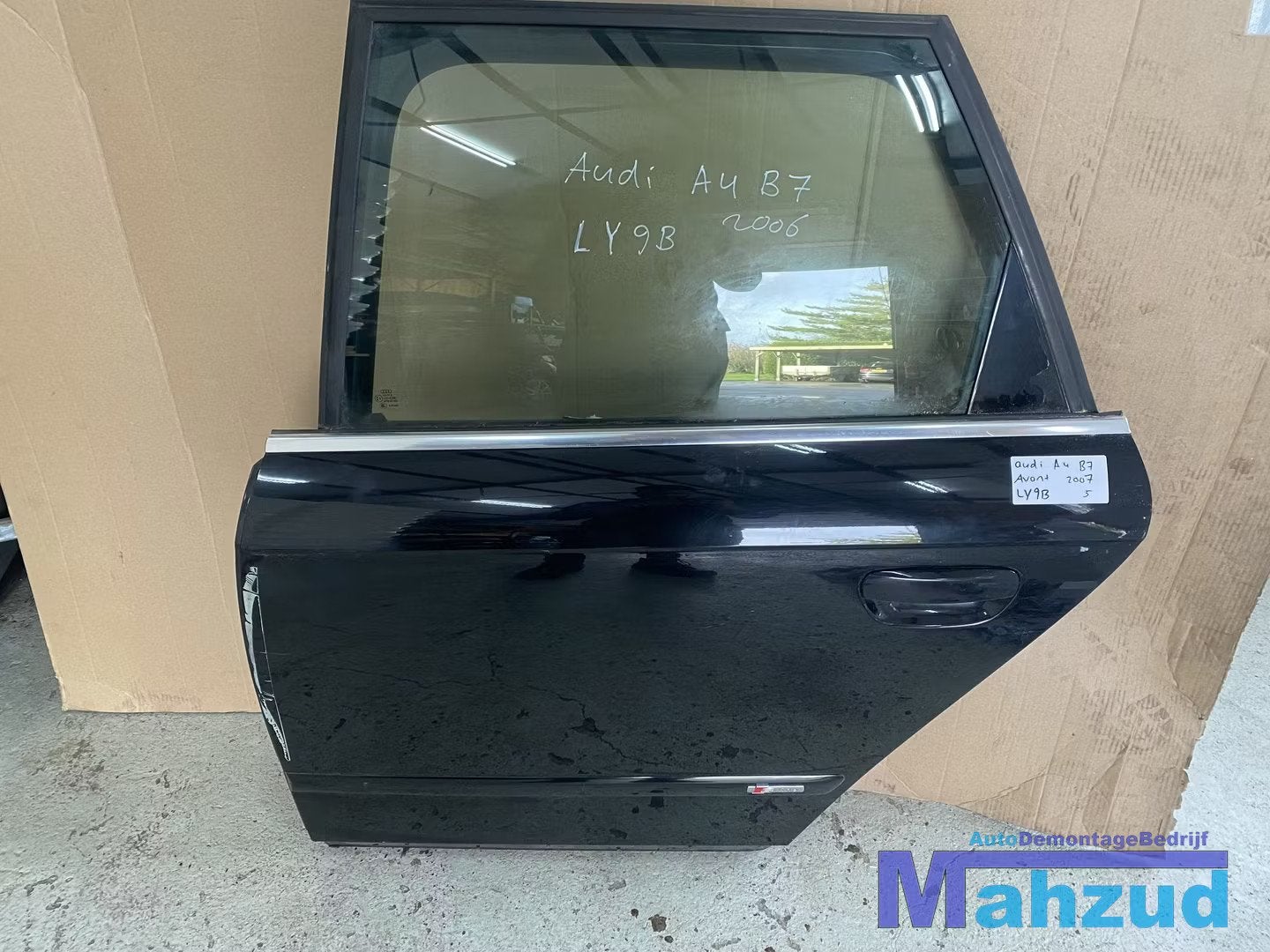 AUDI A4 B7 AVANT Zwart LC9Z Links achter deur portier 04-08, Gebruikt, Deur, AUDI AG, Auto-Union-Strasse 1
85045  Ingolstadt, DE