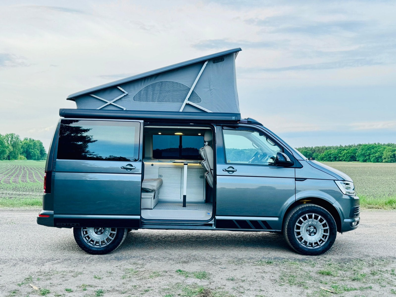 Volkswagen T6 2.0 TDI California Ocean 4Motion BMT DSG ACC, Caravans en Kamperen, Automaat, Chemisch toilet, Volkswagen, Diesel