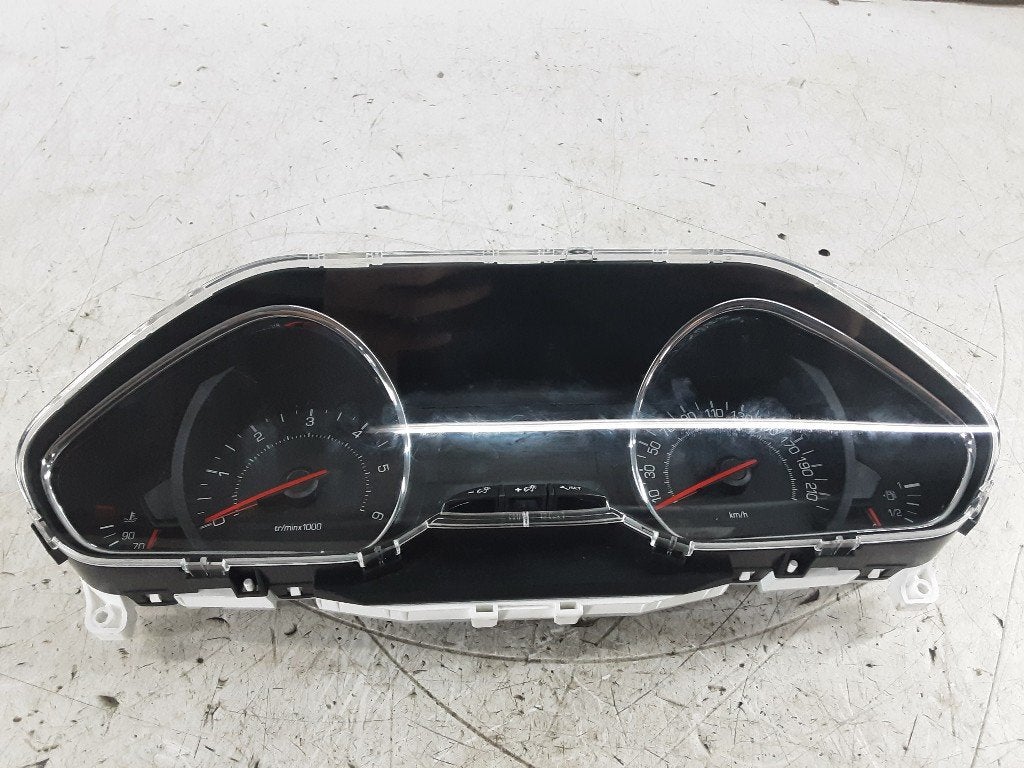 COMPTEUR DE VITESSE 208 I (CA / CC / CK / CL) (9801904080), Autos : Pièces & Accessoires, Mevr. I. Hauben, Utilisé, Rue de l'Espoir 34 34
4030  GRIVEGNÉE, BE