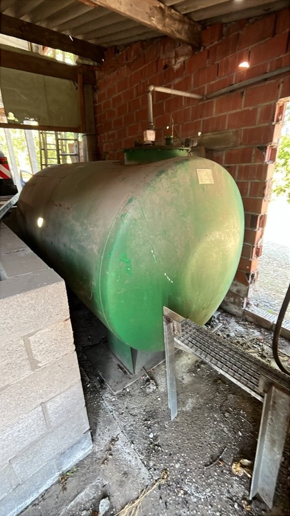 Dubbelwandige tank met pomp, Ophalen, Gebruikt