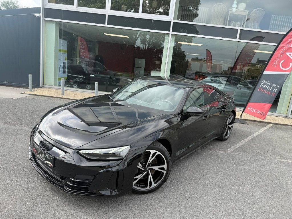QUATTRO/PIANO/CARPLAY/CAMÉRA/RÉGULATEUR DE VITESSE ADAPTATIF, Autos, Cuir, Achat, Euro 6, Entreprise