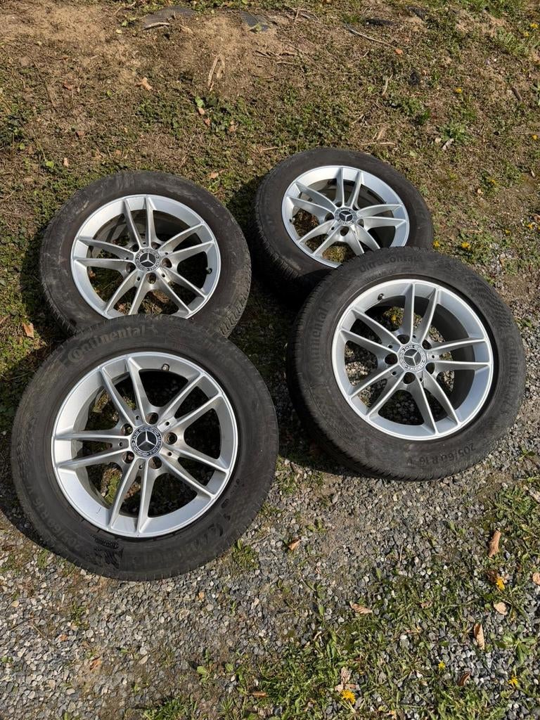 Mercedes-Benz velgen met banden, Fietsen en Brommers, Brommers | Schadebrommers, Ophalen