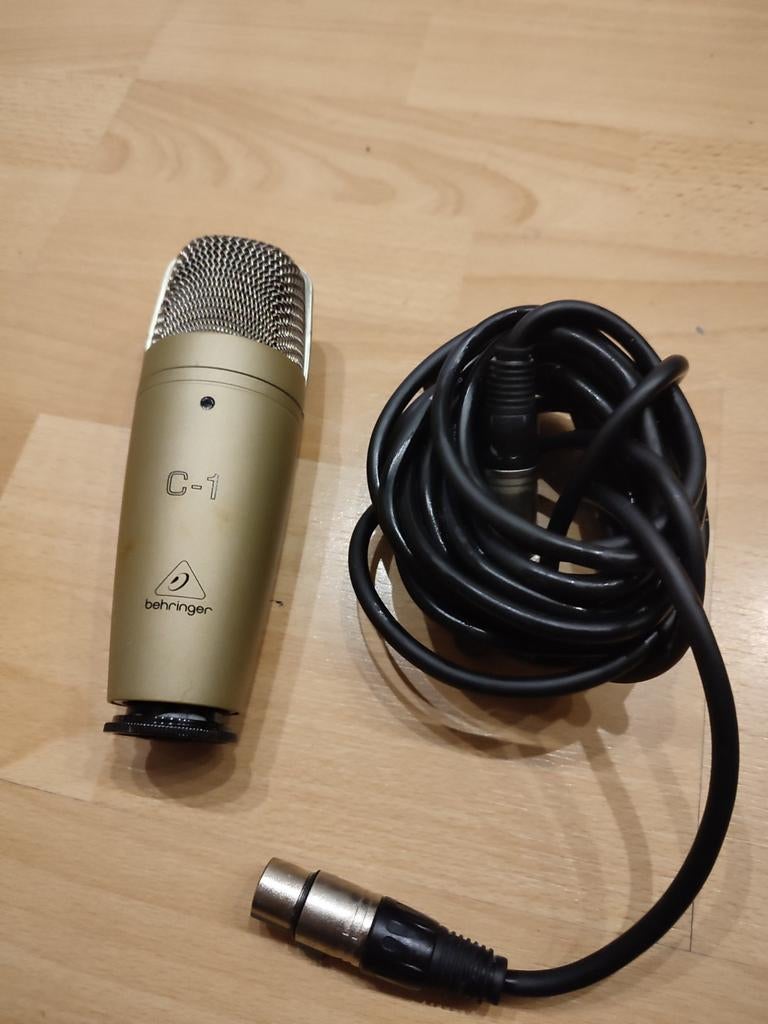 Behringer c1 microfoon, Enlèvement