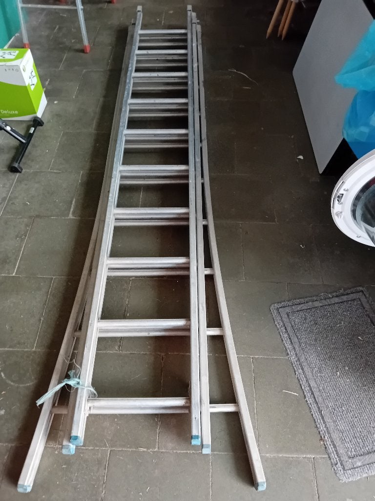 Ladder in aluminium, Doe-het-zelf en Bouw, Ophalen, Zo goed als nieuw, Ladder, Opvouwbaar of Inschuifbaar