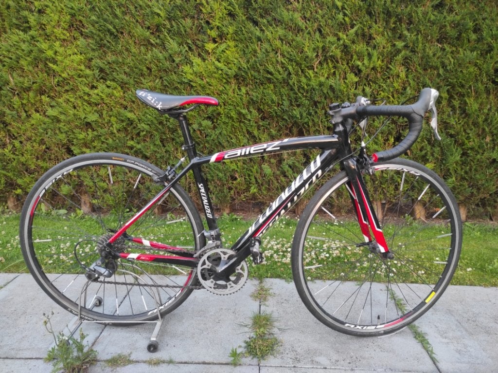 Specialized allez A1 rood en zwart koersfiets racefiets, Gebruikt, Velgrem, Aluminium, 15 tot 20 versnellingen