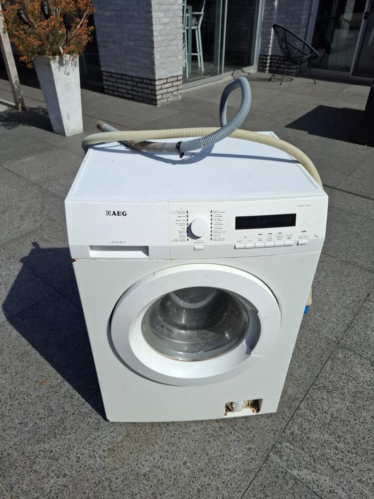 Wasmachine 7 kg AEG, 6 tot 8 kg, Ophalen, Gebruikt