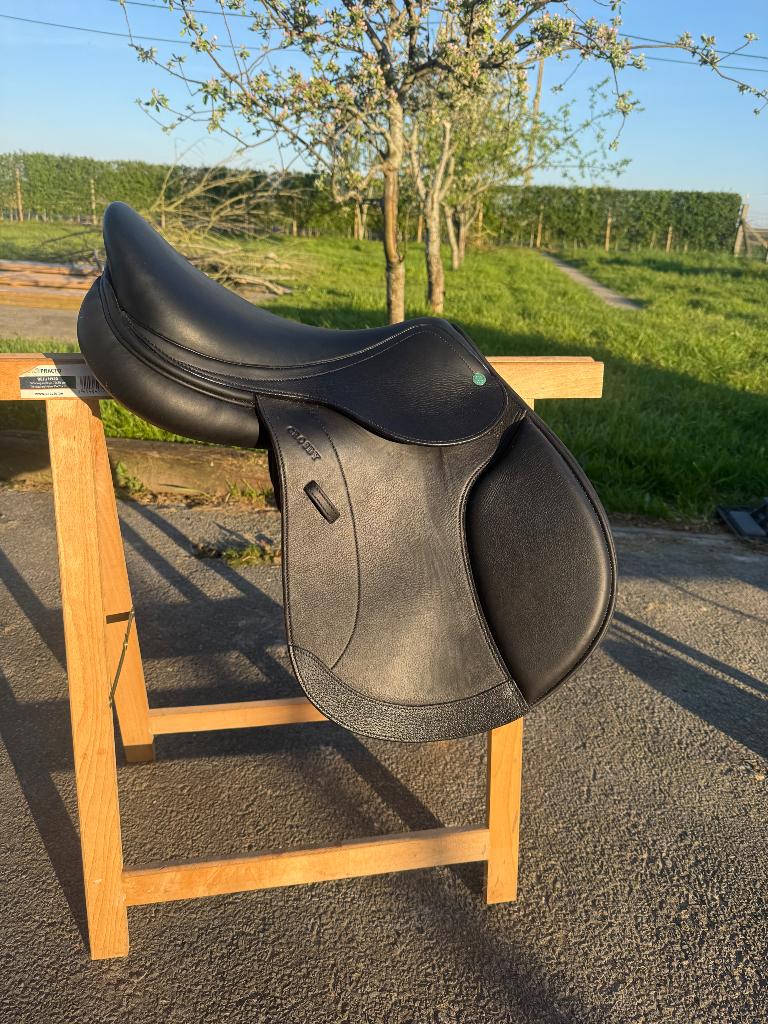 Springzadel 16,5 inch, Ophalen, Zo goed als nieuw, Springen