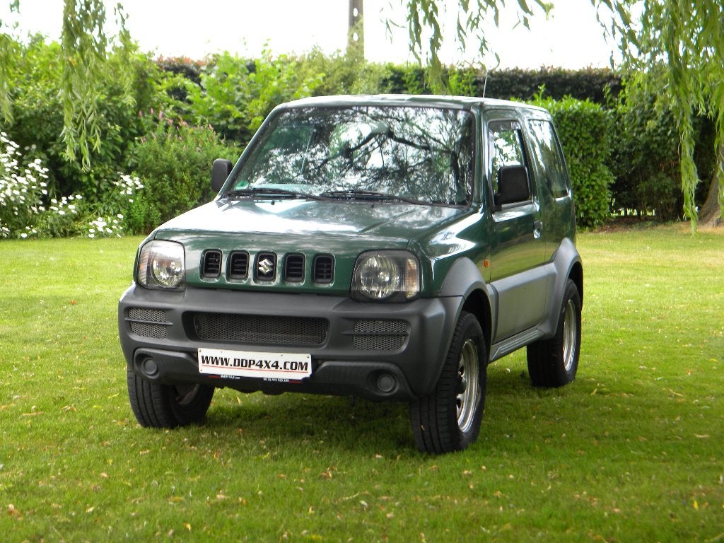 Suzuki Jimny 4x4 73900 km 12990 € garantie, Autos, Suzuki, Achat, 63 kW, Entreprise, Garantie prolongée
