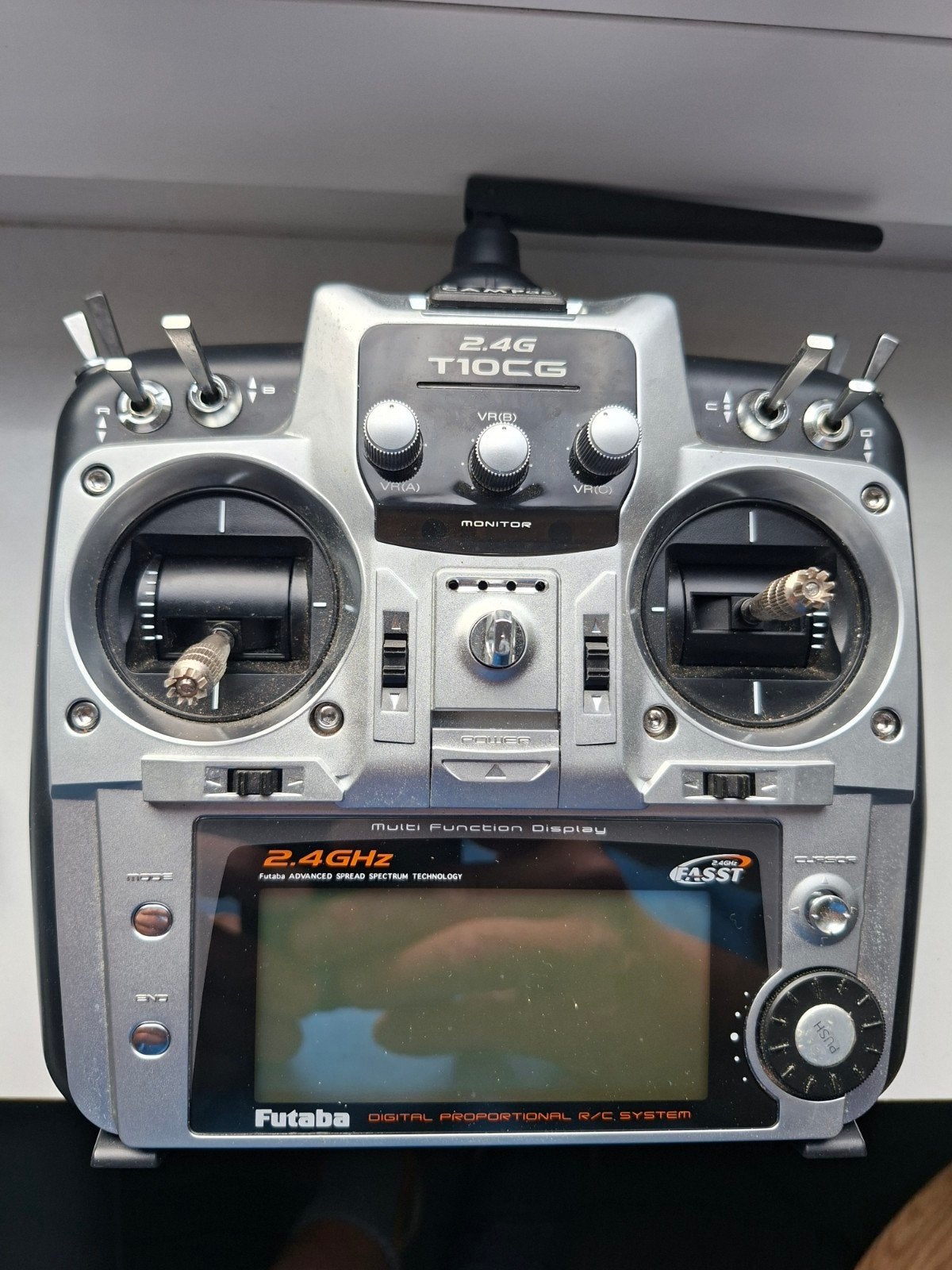 futaba T10cg met ontvanger, Hobby en Vrije tijd, Ophalen